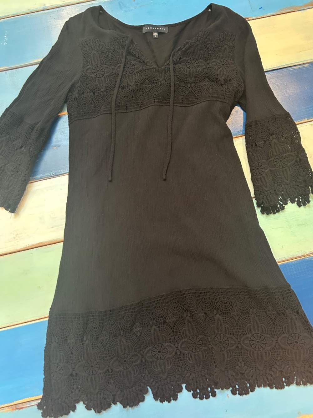 Sanctuary Black Crochet Lace Shift Dress Boho Tunic 3/4 Sleeve Size Small